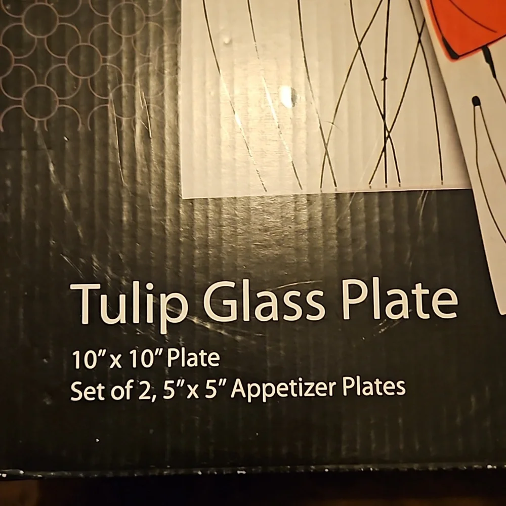 Tulip Glass Plate Serving Set (3 pc) NWT